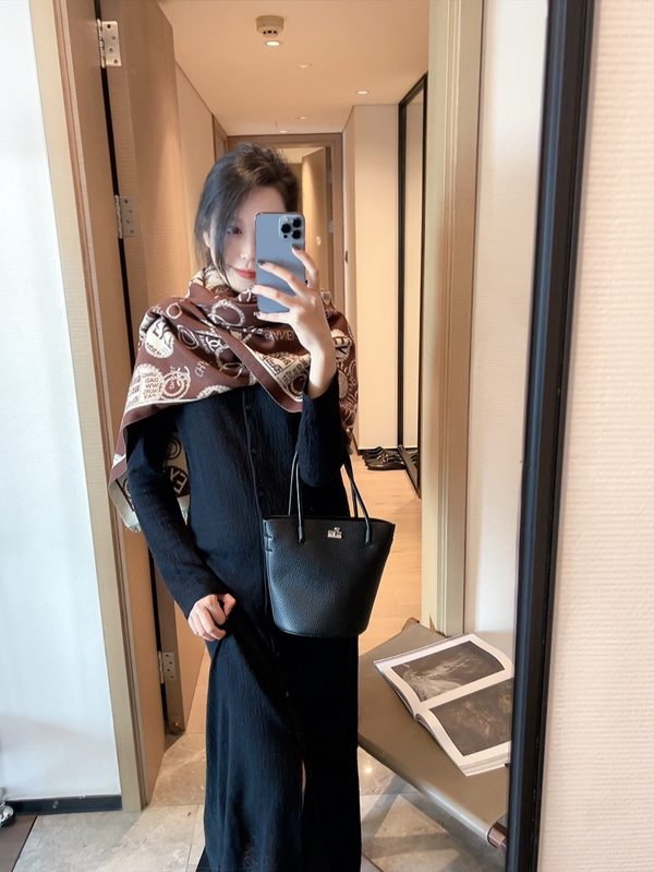 ブランドマフラー素材ディテール